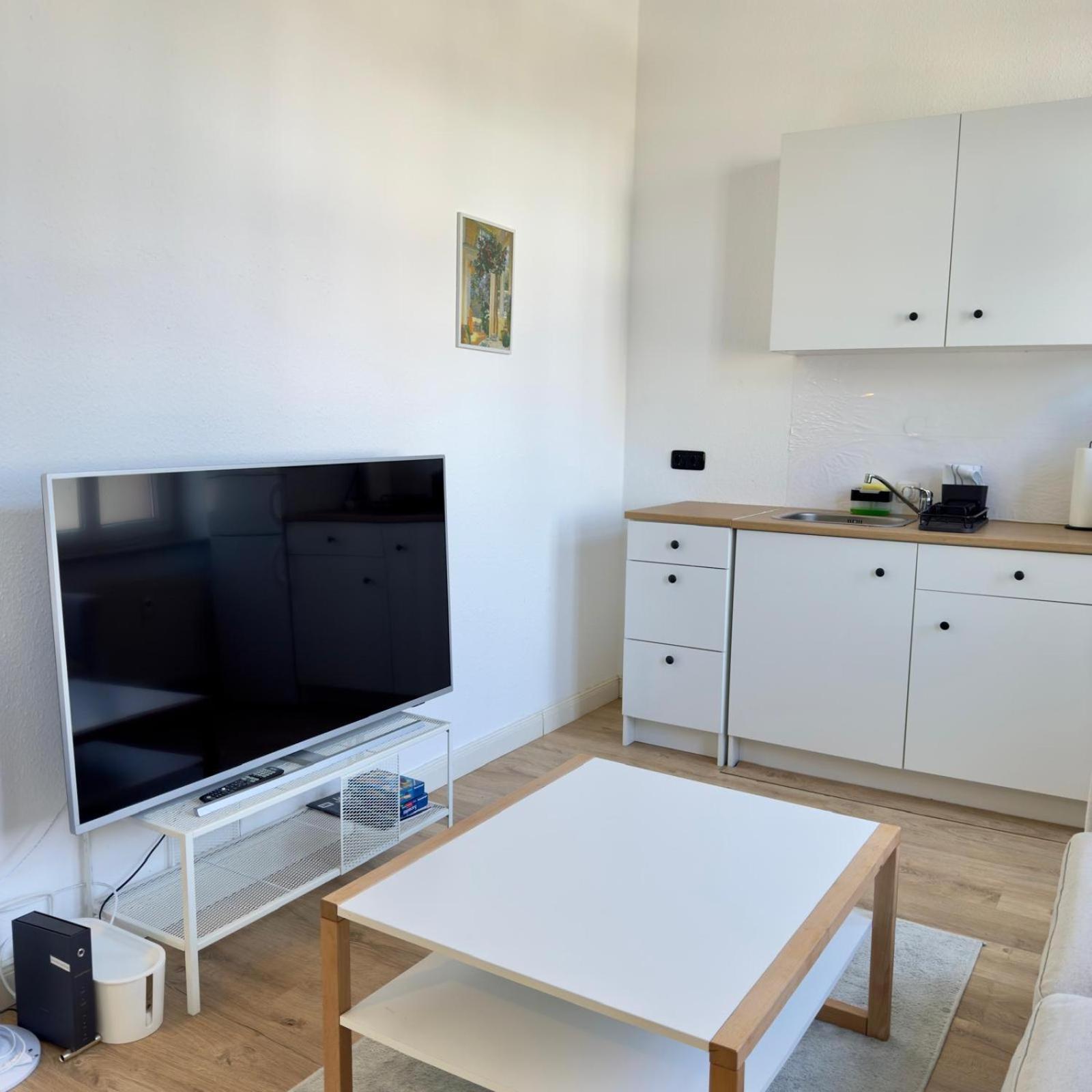 ארפורט Raha Apartments - Modernes Studio-Apartment - Hbf - Gratis Parkplatz מראה חיצוני תמונה