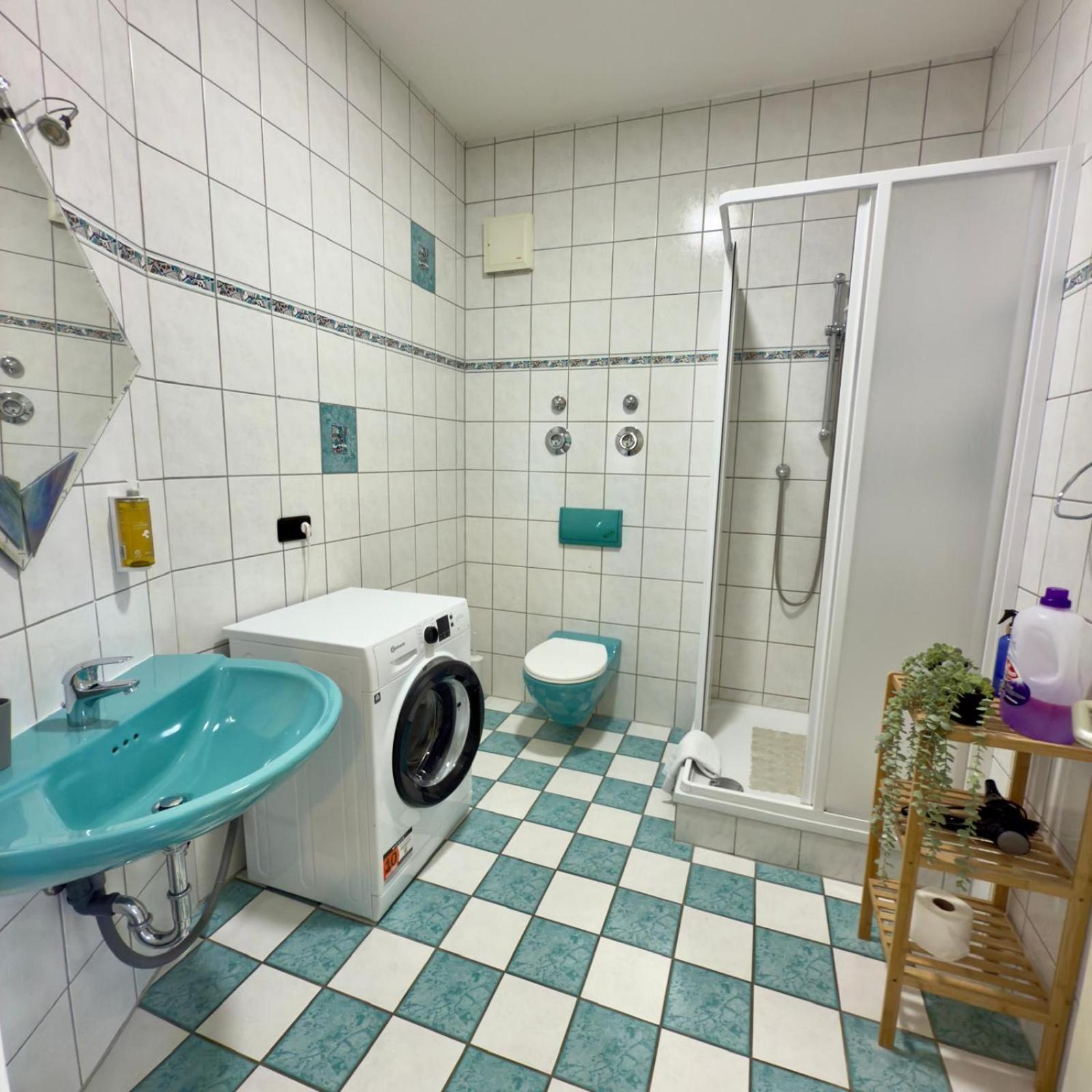 ארפורט Raha Apartments - Modernes Studio-Apartment - Hbf - Gratis Parkplatz מראה חיצוני תמונה